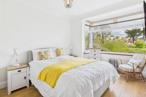 Front Bedroom.