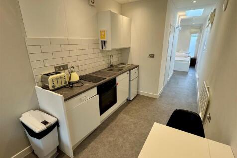 15 Drydock Kitchen