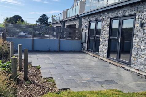 Ground Floor patio