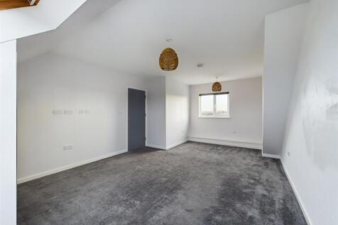 Flat 4, 12 Higher Tower Road Lounge