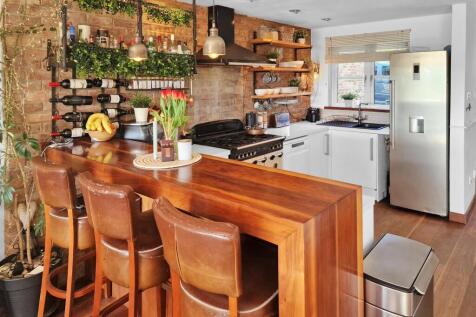 Bar Stool Seating.