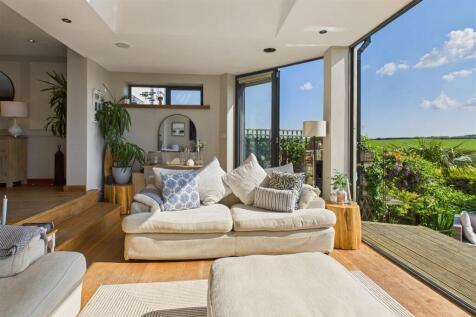 Lounge section.