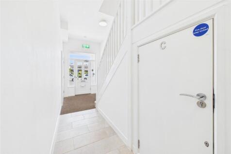Flat storage cupboard and entrance