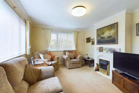 Lounge.