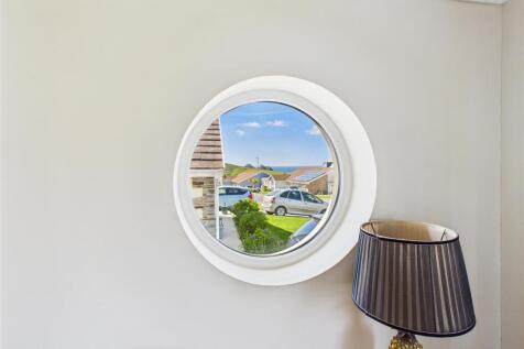 Lounge Portal