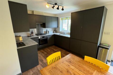 70 Parc Godrevy Kitchen