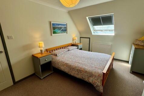70 Parc Godrevy Bathroom 1