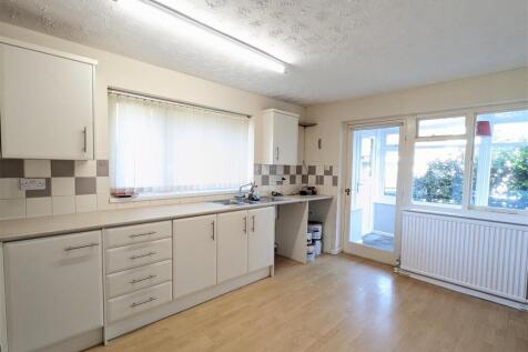 11 Parkwoon Close - Kitchen