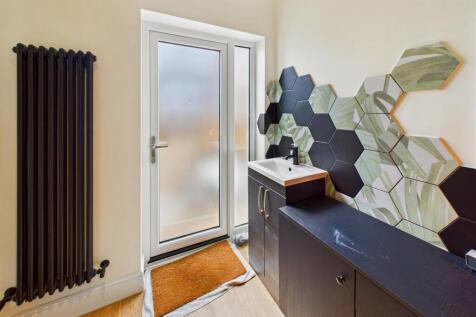 Home Office/Bedroom