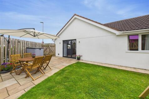 Bungalow from Garden