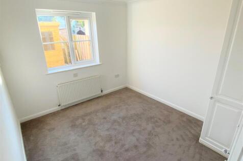 1 Alfred House Bedroom 2
