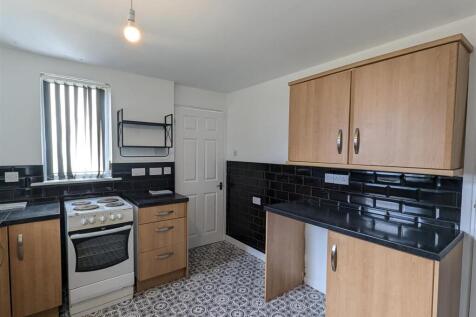 42 Hawkins Kitchen