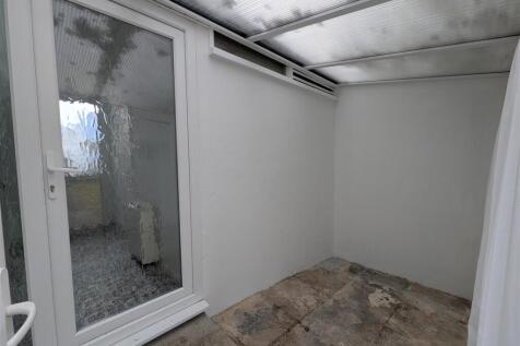 42 Hawkins Porch