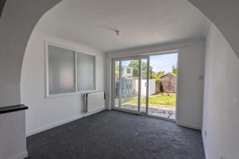 39 Quintrell Close Diner
