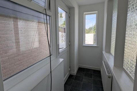 39 Quintrell Close Porch