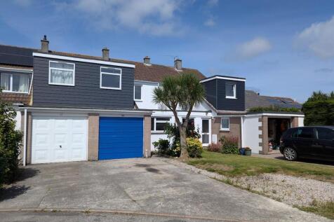 39 Quintrell Close Driveway