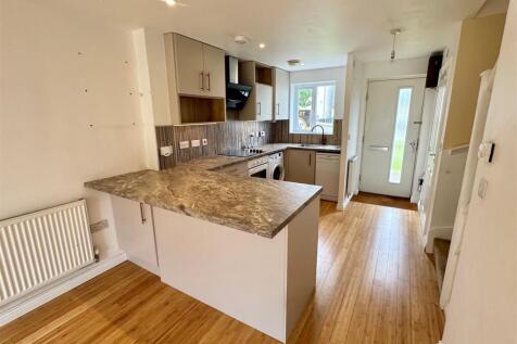13 Cavendish Crescent Kitchen