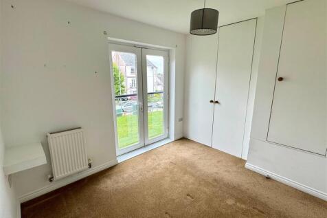 13 Cavendish Crescent Bedroom 1