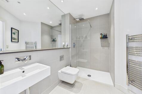 Bed 2, En-Suite