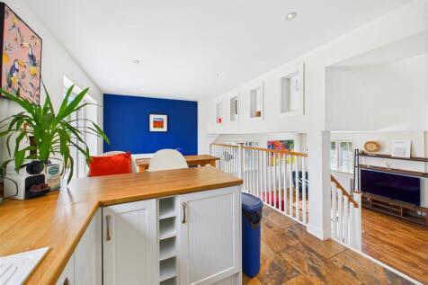 Kitchen to Diner