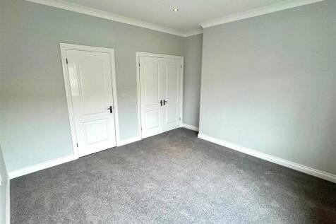 Flat 1, Compass Rose Bedroom 1