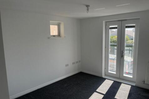 28 Littledale Bedroom 1