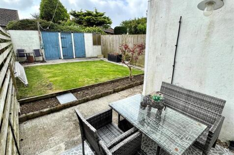 1 The Gables Garden
