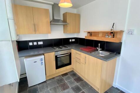 Flat 3, 6 Trebarwith Crescent Kitchen