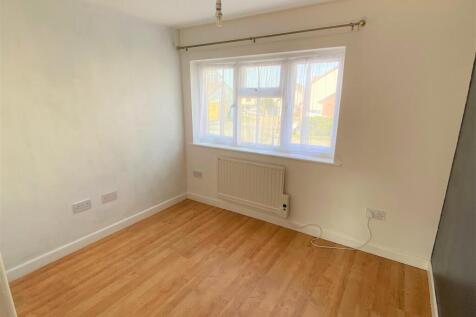 5 Tremear Green Bedroom 4 (Ground Floor)