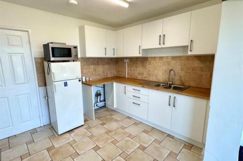 10 Lewarne Road Kitchen