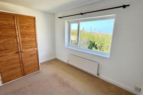 10 Lewarne Road Bedroom 2