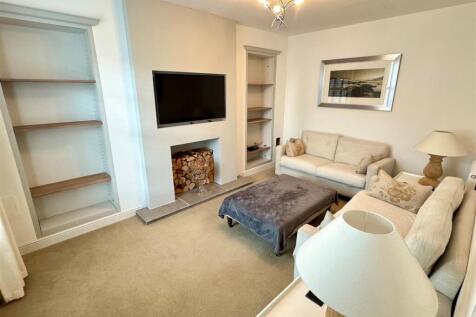 27 Stret Caradoc Lounge