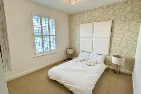 27 Stret Caradoc Bedroom 2