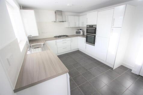 3 Bownder Corbenic Kitchen