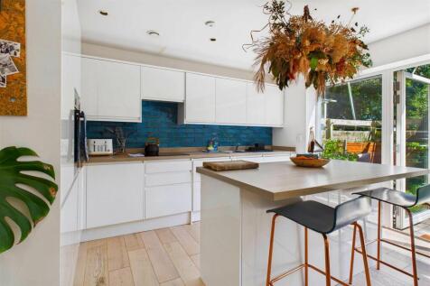 Kitchen.jpg