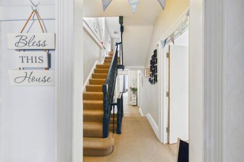 First floor landing