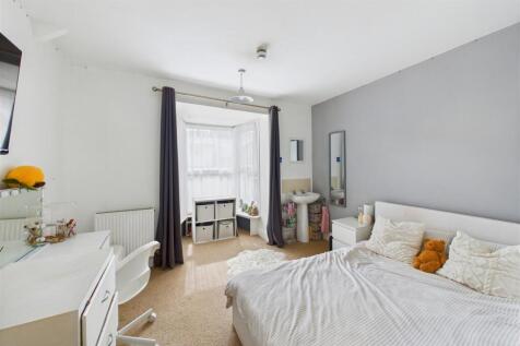 FF Bedroom 1