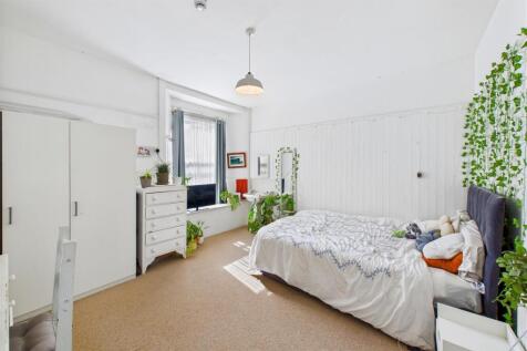 FF Bedroom 2