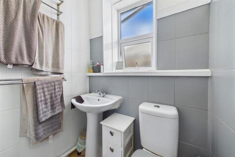 First floor shower room