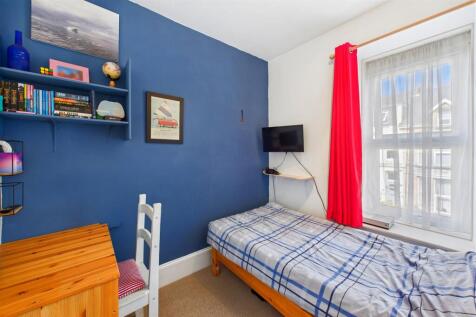 FF Bedroom 4