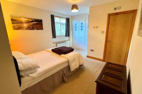 12 The Edge Bedroom 1