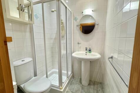 12 The Edge En Suite