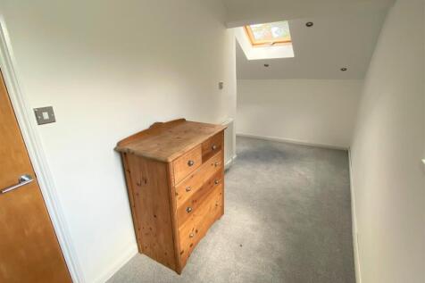 1a Pydar Close Bedroom 2