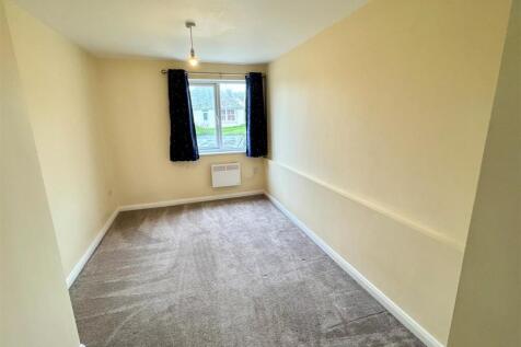 13 Trevelga Court Bedroom 2