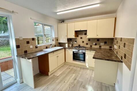 123 Penmere Drive Kitchen
