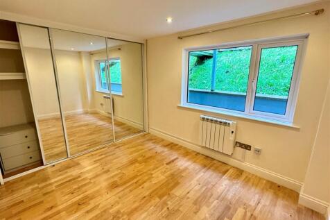 3 Lakeview Court Bedroom 2