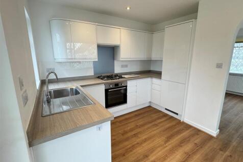 18 Whitegate Road Kitchen