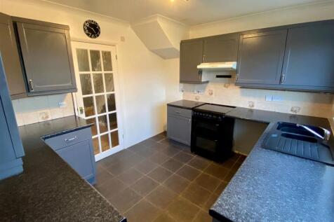 47 Tremear Green Kitchen