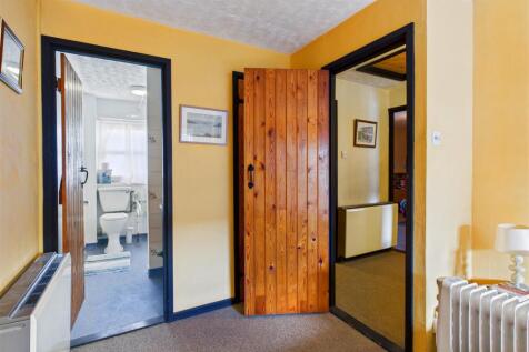 Bedroom 1 to En Suite.