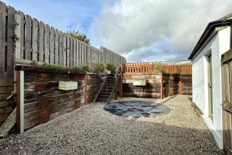 1 Menna Cottage Garden